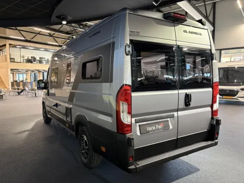 Adria Twin 640 SGX 60 years / toit relevable autom. photo : 3