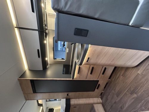 Knaus L!ve Ti 700 MEG Platinum Selection  photo: 12