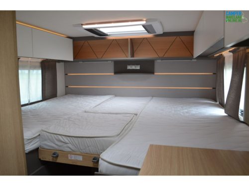 LMC Tourer Lift 664G photo: 17
