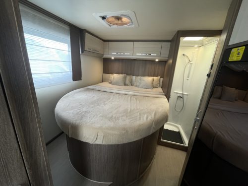 B&uuml;rstner Nexxo Time 685 QUEENSBED LEVELSYSTEEM Euro5 Foto: 2