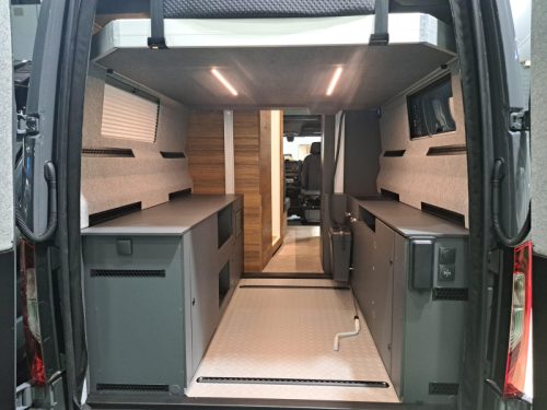 Adria Supertwin 700 SGX 4x4 Mercedes  photo: 14