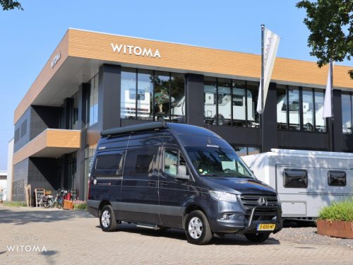 Hymer Grand Canyon S 600 Pop-top roof | Towing hitch photo: 1