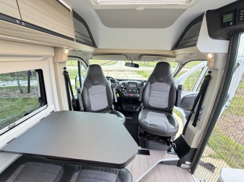 Adria Twin Plus 600 Solar / 2 year warranty / BARGAIN! photo: 17