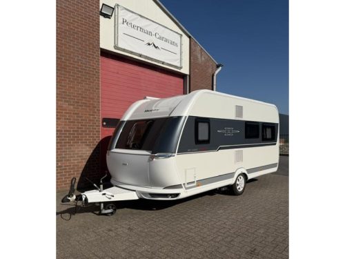 Hobby De Luxe Edition 460 UFE Including Awning and Mover photo: 6