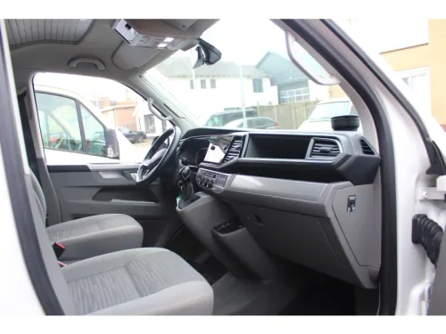 Volkswagen California Ocean T6.1  photo: 16
