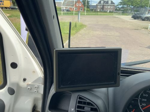 LMC Fiat Ducato 2.8 JTD 128 HP, AUTOMATIC Semi-integrated, Engine air conditioning, 2 Single beds (Low), Alko chassis etc. Year of manufacture 2003 Camper centrum on the road Marum photo: 15