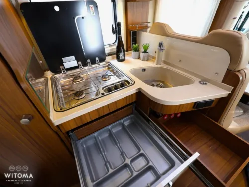 Hymer Tramp 554 SL Autom. | French bed photo: 14