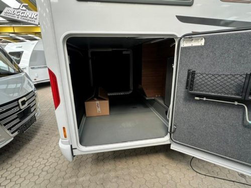 Carthago Chic C-Line T 4.9 LE MERCEDES Foto: 3