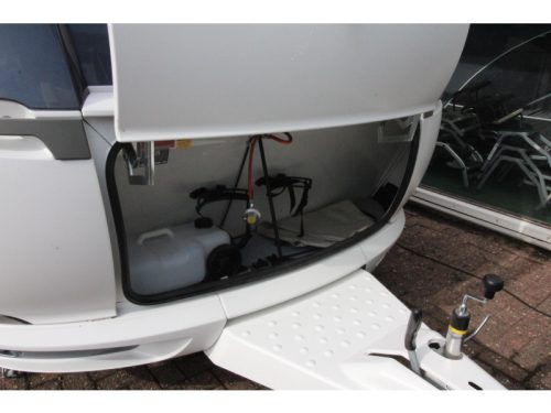 Hobby De Luxe 455 UF Thule 6300 Ultraheat Foto: 23