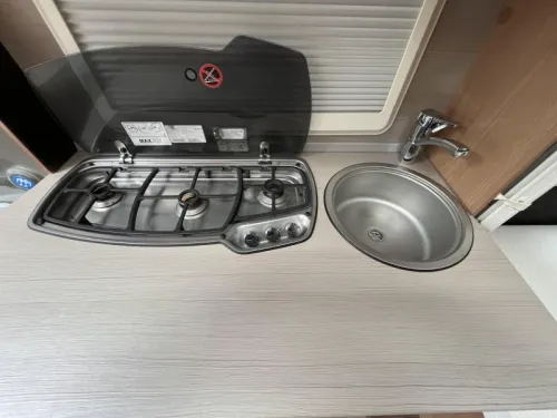 Knaus Sport 540 UE Boogluifel, Fietsendrager Foto: 7