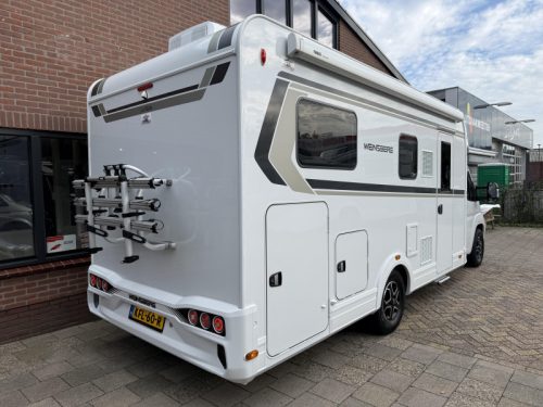 Weinsberg CaraSuite 700 ME Automatic! 180 hp! photo: 4