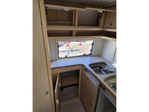 Kip Shuttle 41 EKL Mover-Awning-Bag awning photo: 11