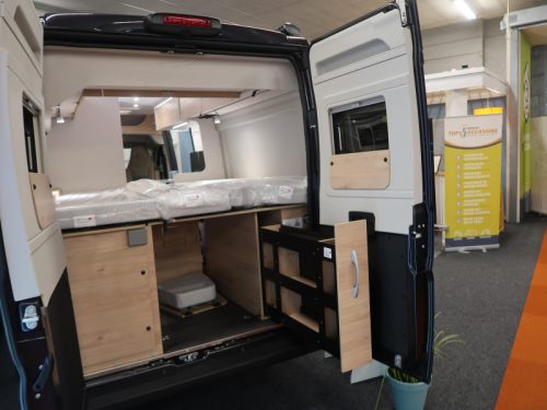 Dethleffs Globetrail 640 ES 95-YEARS AUTOMATIK Foto: 10
