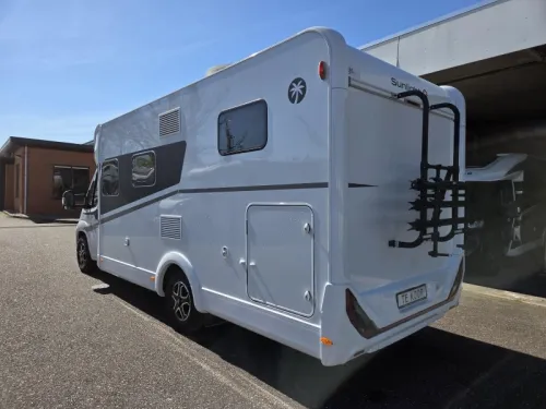 Sunlight T 67 Automatic with single beds  photo: 3