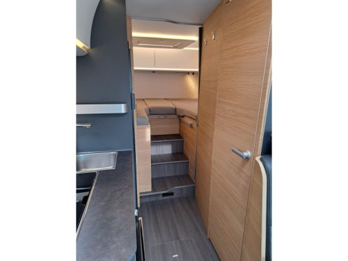 Adria Sonic 600 SL 180HP (ex-rental) photo: 8