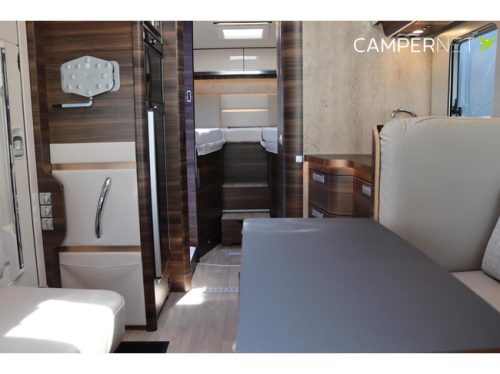 Laika ECOVIP H4109DS 180hp Automatic | Leveling System | Alde Heating | Cupboards instead of Drop-down bed | Lithium | Inverter | Single beds | Face photo: 10