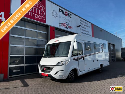 Pilote G 690 GJ Wohnmobil, Vollintegriert Foto: 0
