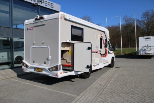 Challenger Graphite Vip Edition T 328 idem Chausson 788 AUTOM&Aacute;TICO Fiat 140 cv equipado con cama Queen y cama abatible 4 pers. (76 foto: 13