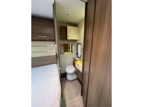 Chausson Flash 625 Drop-down bed 52000 km 2015 photo: 19
