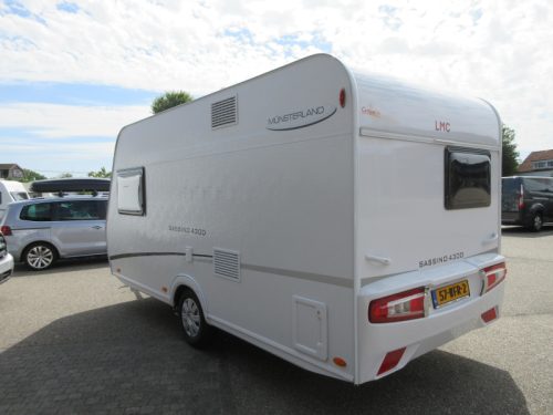 LMC Sassino 430 D VERY TIDY WITH AWNING photo: 20