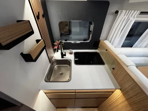 Pilote G 740 GJ Camper, 5-Personen 2027 Foto: 4