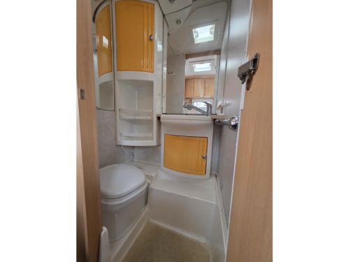 Dethleffs Camper 430 DB  photo: 9