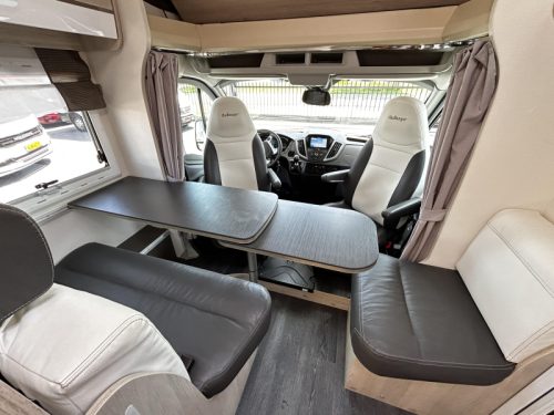 Challenger Genesis 194 Transverse bed/alcove/6-m/2020 photo: 9