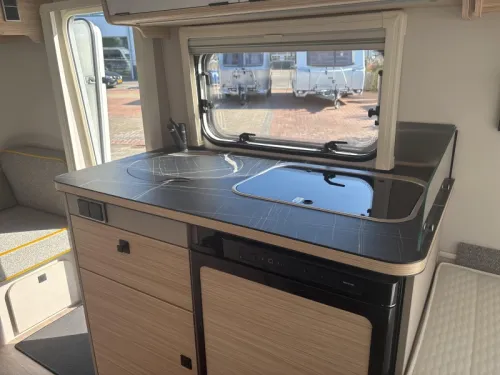 Eriba Touring 542 Nugget Gold incl. mover photo: 8