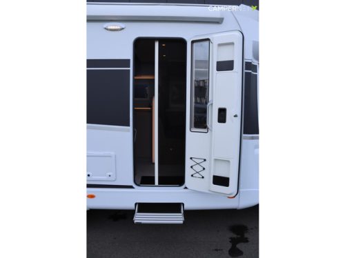 Carado T328 140hp Automatic | Single beds | 5 Seats | Pro + Package | Drop-down bed | Lithium | Fiat 10'' Multimedia system | New model photo: 5