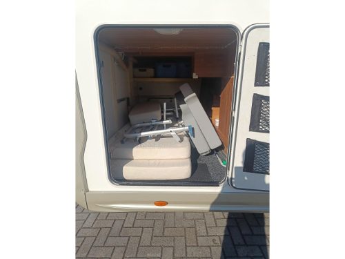 Eura Mobil Terrestra 700 EB TT photo : 5