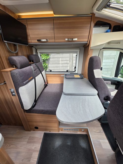 WEINSBERG R57 photo: 7