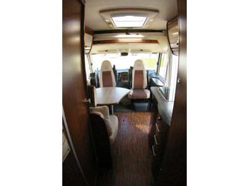 Hymer B674 SL Einzelbetten, XXL Garage.  Foto: 12