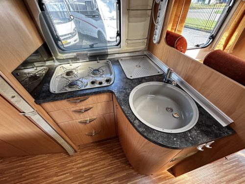B&uuml;rstner Solano 710 T Festbett/Badezimmer hinten Foto: 15