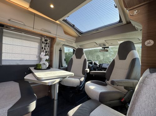 Knaus Van TI Vansation 650 MEG AUTOMAAT 9-Gang 140 PS Euro6 Fiat Ducato 9 **Einzelbetten/Satelliten-TV/Navi/Kamera/2x Lithium/Anh&auml;ngerkupplung Foto: 4