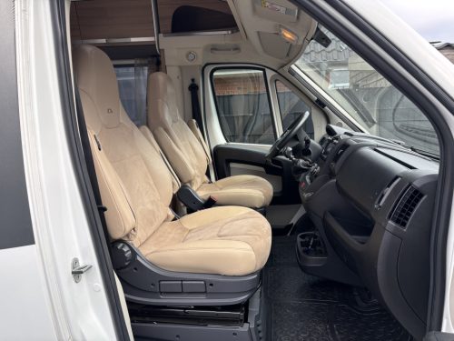 ADRIA MATRIX M 670SL photo: 15