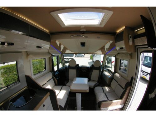 Mobilvetta Kea 90 I Queen bed, Drop-down bed, Garage photo: 6