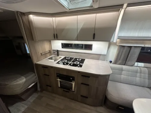 Kabe Royal 520 XL Modell 2026 - Neu Foto: 9