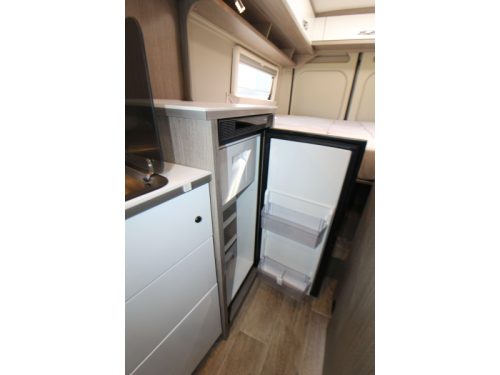 P&ouml;ssl Roadcruiser 640 Single beds - Automatic  photo: 24