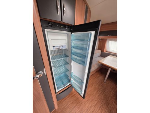 Hobby De Luxe 380 TB  Foto: 13