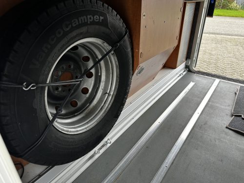 Carthago Tourer C1 T148 photo: 13