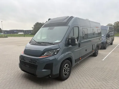Weinsberg CaraBus Grey 630 ME edition FIRE / Automatik Foto: 3