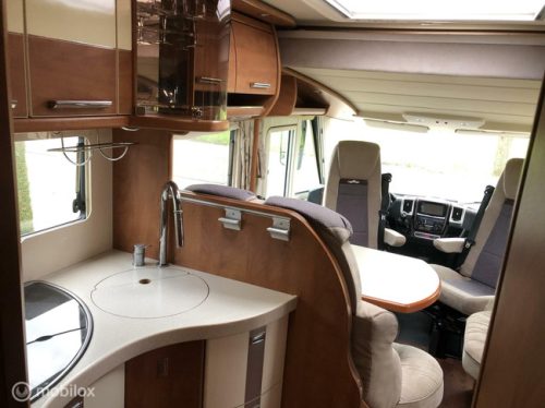 Carthago Chic C-Line I 5.0 QB 180-PK Integral Queen bed, Pull-down bed, XXL-Garage, Extras New Model 2016 photo: 7