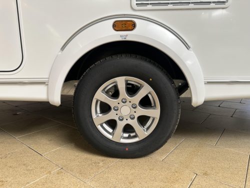 Weinsberg CaraOne Edition HOT 390 QD Vorzelt | Ex-Vermietung Foto: 7