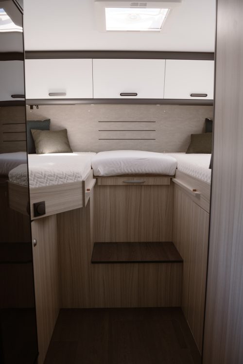 SUN LIVING S-SERIES S 70SL photo: 3
