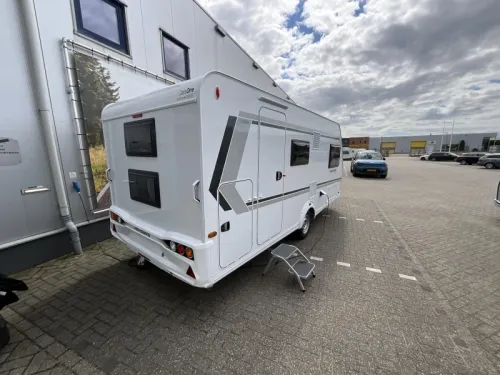 Weinsberg CaraOne Edition HOT 480 QDK STAPELBED-ACTIE MODEL Foto: 1