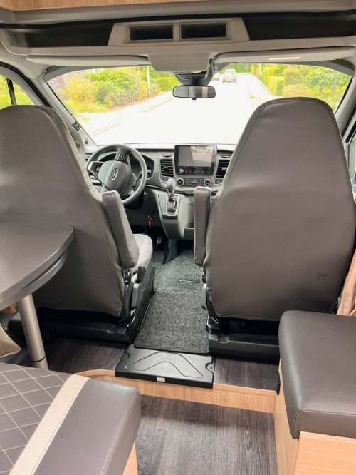 CHAUSSON S697 Sport Line | Arctic | 170 PK | Automaat | Airco | Biketrans | LPG | 14.476 km foto: 10