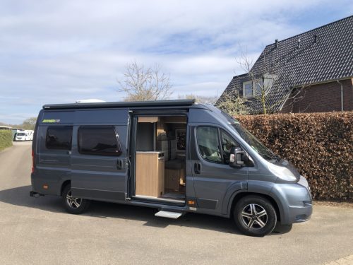 Hymer Yellowstone 649 SINGLE BEDS photo: 7