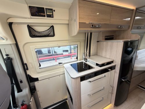Rapido V 68 Single beds version photo: 13