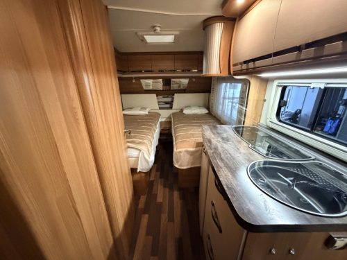 Tabbert Vivaldi 460 E Bj 16 Einzelbetten LUXE Foto: 3