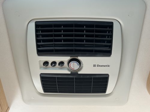 Knaus Van TI 600 EINZELBETTEN KLIMAANLAGE + DACHKLIMAANLAGE SONNENKOLLEKTOR Foto: 15